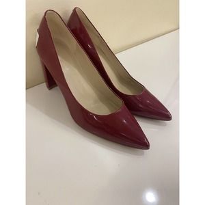 Marc Fisher Womens Viviene Faux Leather Pointed Toe Pumps Shoes BHFO 7.5 Red